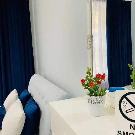 Apartamento Centr Opera House 2 *